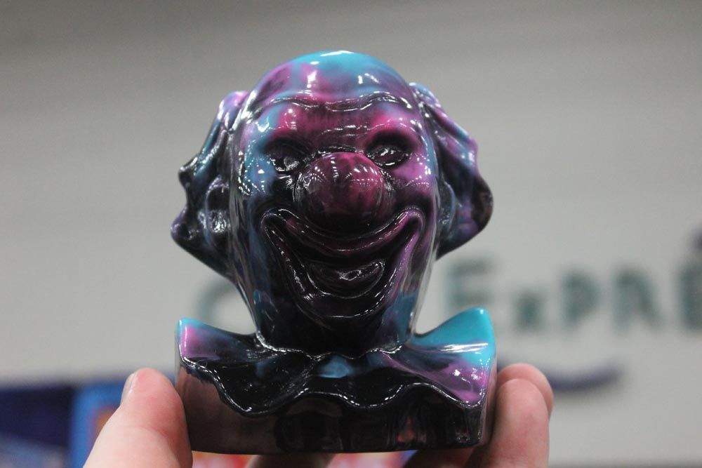Greenslime debuts his sofubi "Candy Colored Clowns" at SDCC 2014 ...